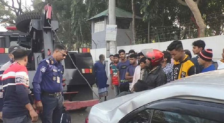 সাতক্ষীরায় ট্রাক-প্রাইভেটকার সংঘর্ষে ২ ভারতীয় নিহত